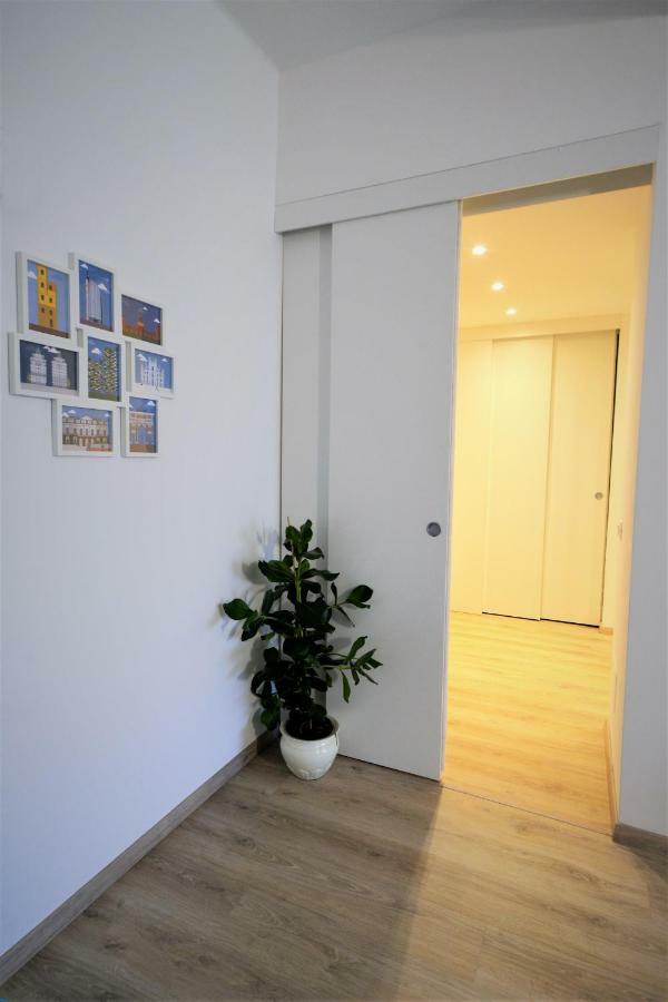 34 Via Giulio Carcano Milan Exterior photo